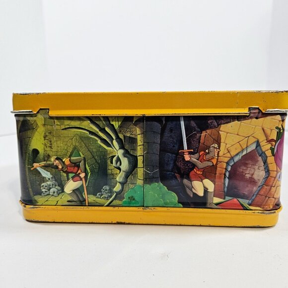 Dragons Lair Arcade Game Vintage Metal Lunchbox & Thermos Set 1983 Aladdin - Picture 7 of 13
